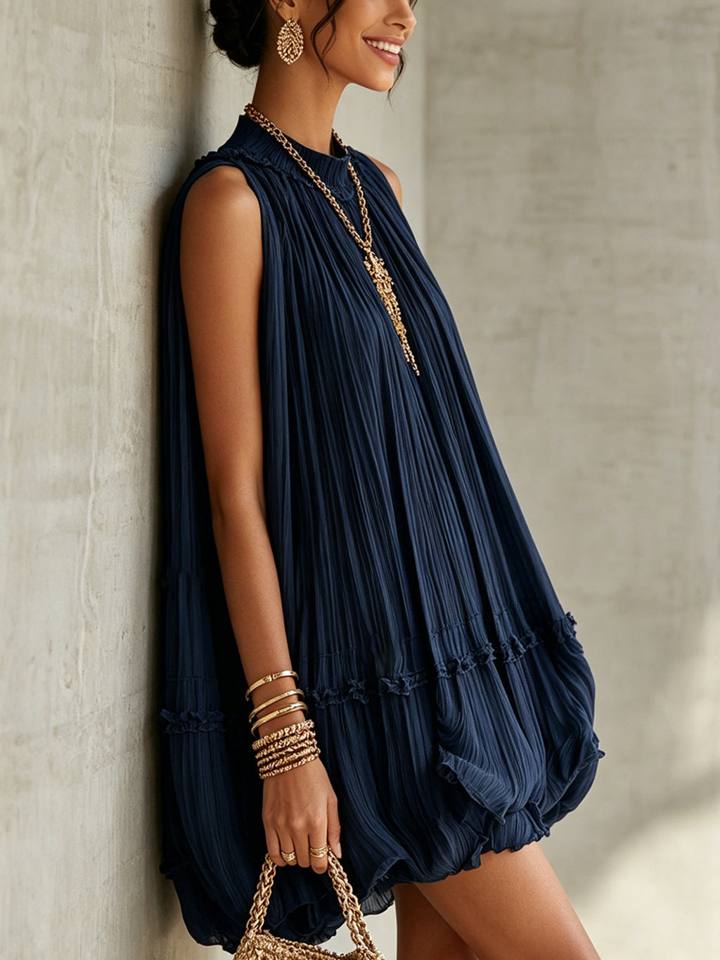 Marina | Mini abito halter blu navy con volant